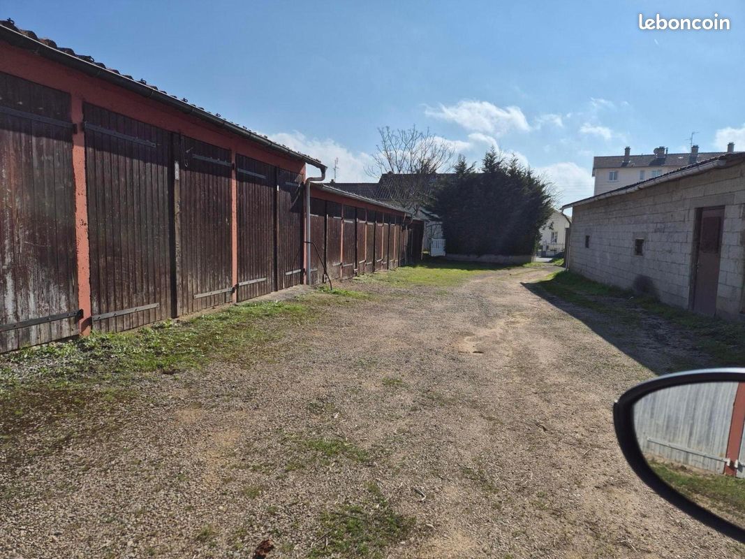 Parking MACON · à Mâcon · 65 €/mois
