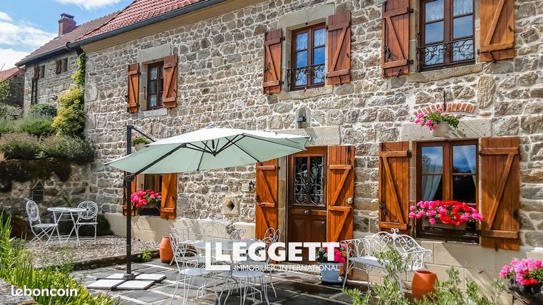 Maison 11 pièces 290 m²