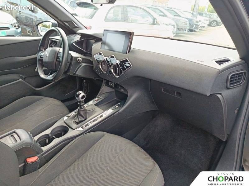 DS 3 DS3 Crossback PureTech 100 BVM6 Montmartre (image 13)