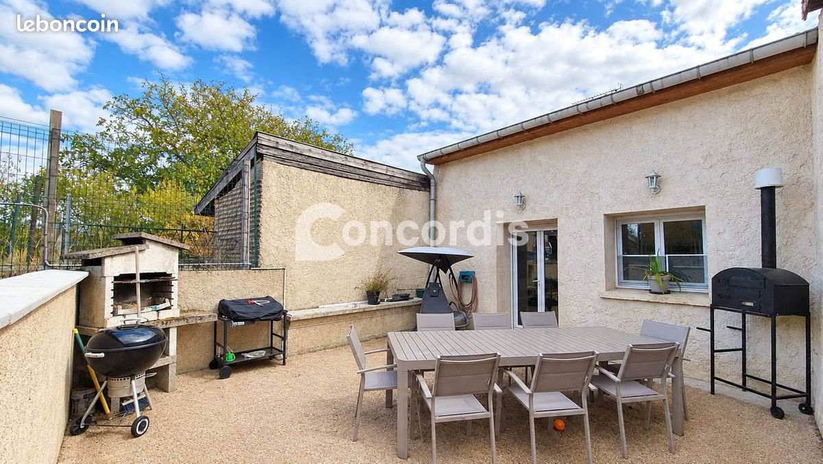 Maison 4 pièces 97 m² · à Ménil-la-Tour · 97 m² · 172 000 €