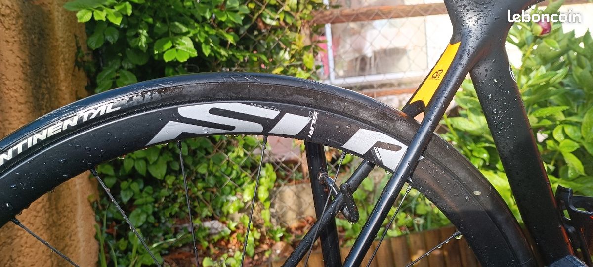 Giant TCR advanced pro disc Di2 (image 2)