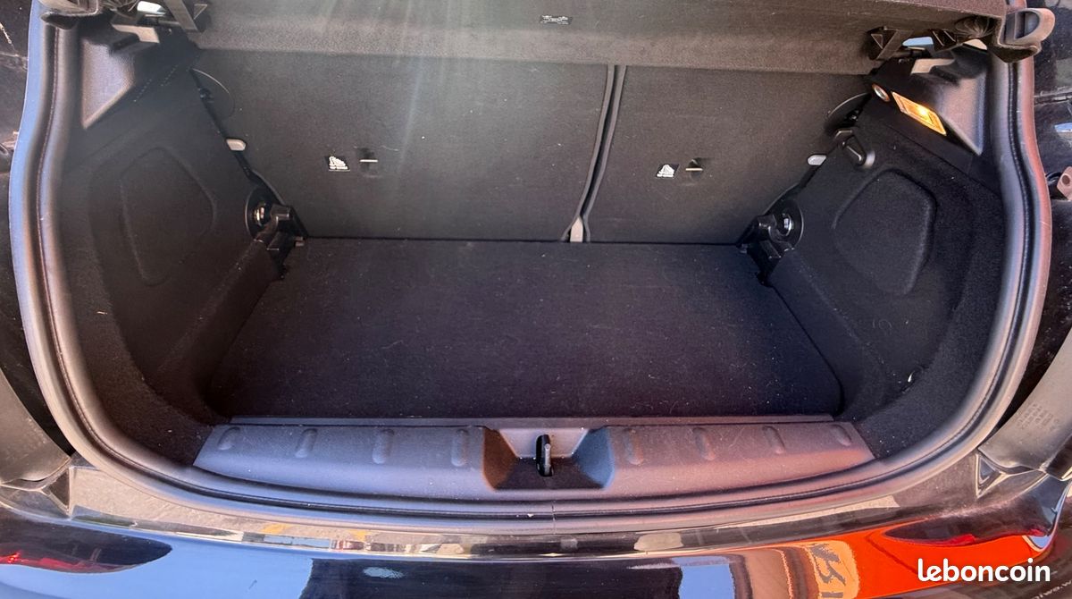 MINI MINI 2.0 192 COOPER S BVA EDITION YOURS- CAR PLAY- HARMAN/KARDON- CUIR- TOIT OUVRANT- GARANTIe (image 20)