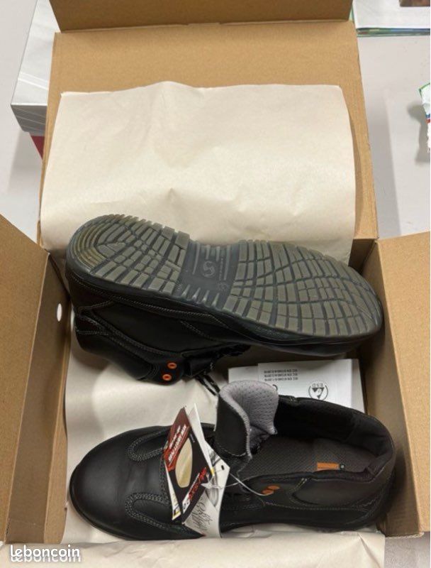 Chaussure de sécurité « ERGOS » taille 43 (image 2)
