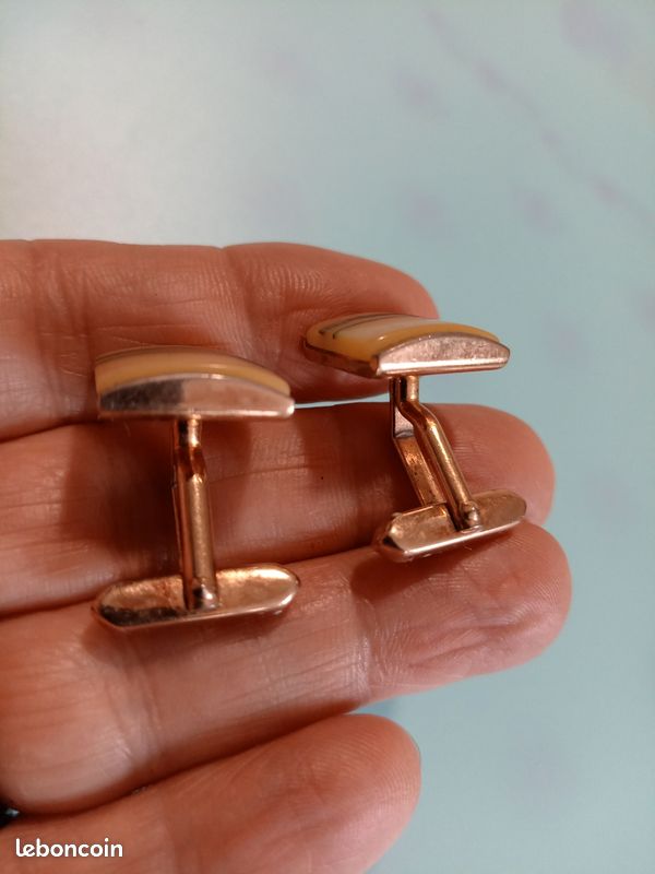Boutons De Manchette Vintage En Or – Signés JOST, élégance Rétro Pour Chemise