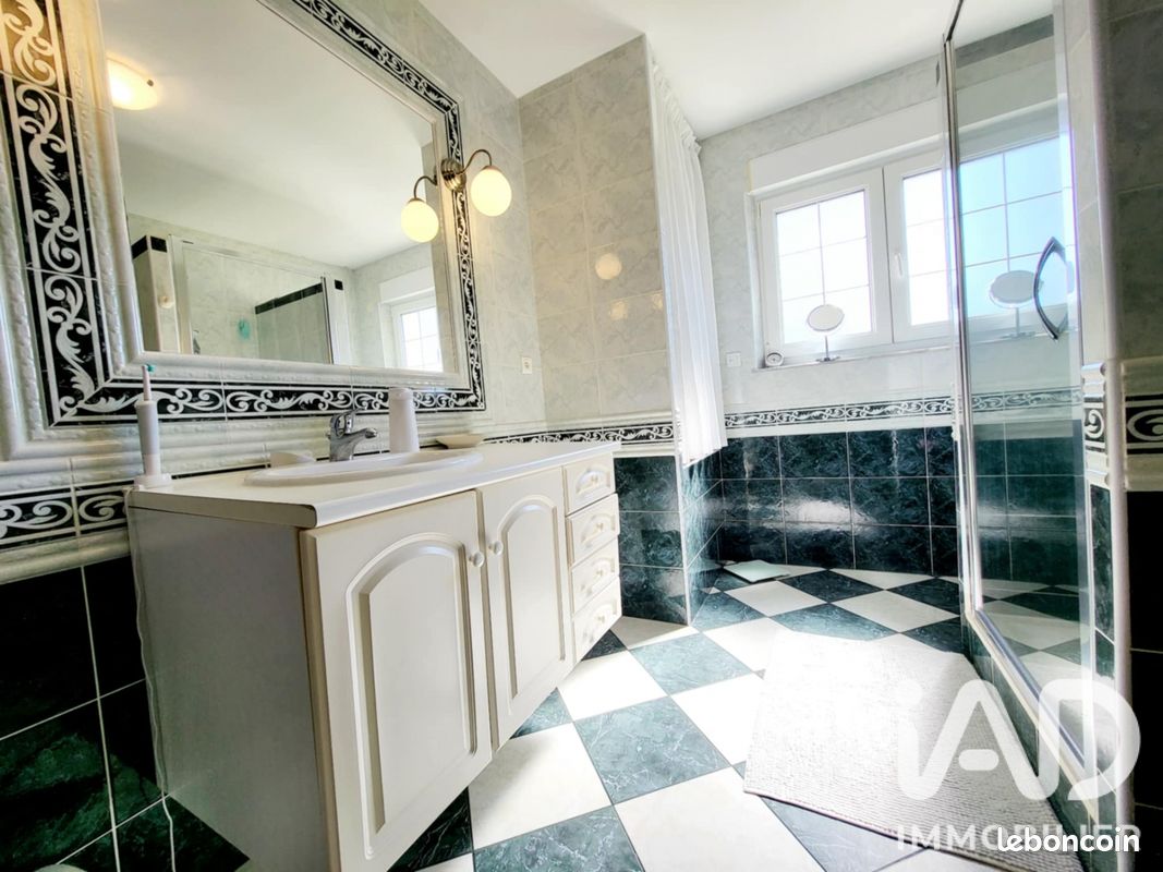 Maison 5 pièces 141 m² (image 16)