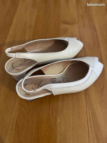 Escarpins Femme Anne Flavie Noirs - Taille 39, Talon Cône 4 Cm, Cuir (occasion Bon état)
