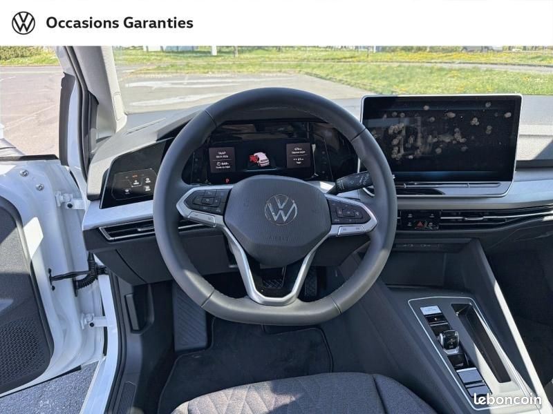 Volkswagen Golf 1.5 eHybrid 204ch VW Edition DSG6 (image 22)