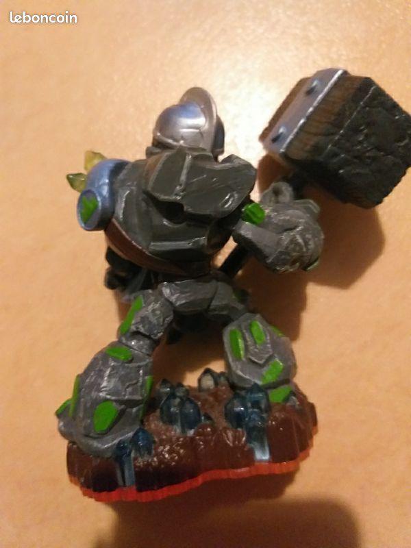 Skylanders Giant Crusher (image 2)