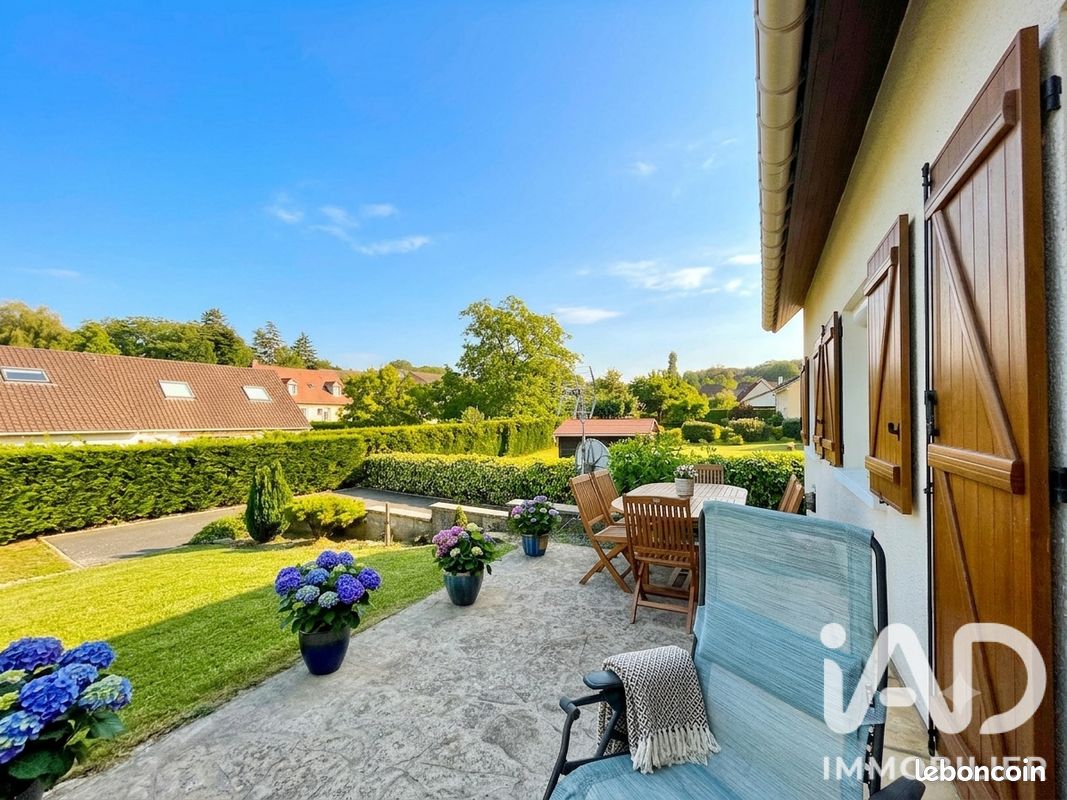 Maison 7 pièces 151 m² · à Évry-Grégy-sur-Yerre · 151 m² · 365 000 €