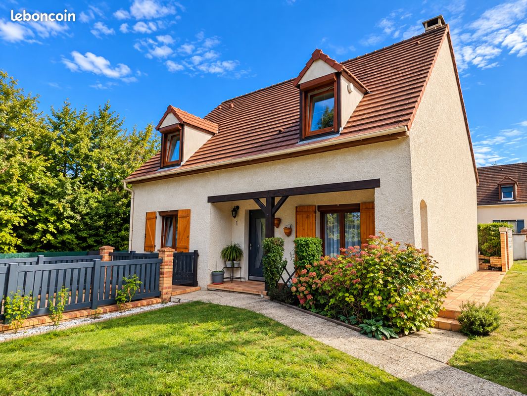 Maison 6 pièces 119 m² · à Viarmes · 119 m² · 399 000 €