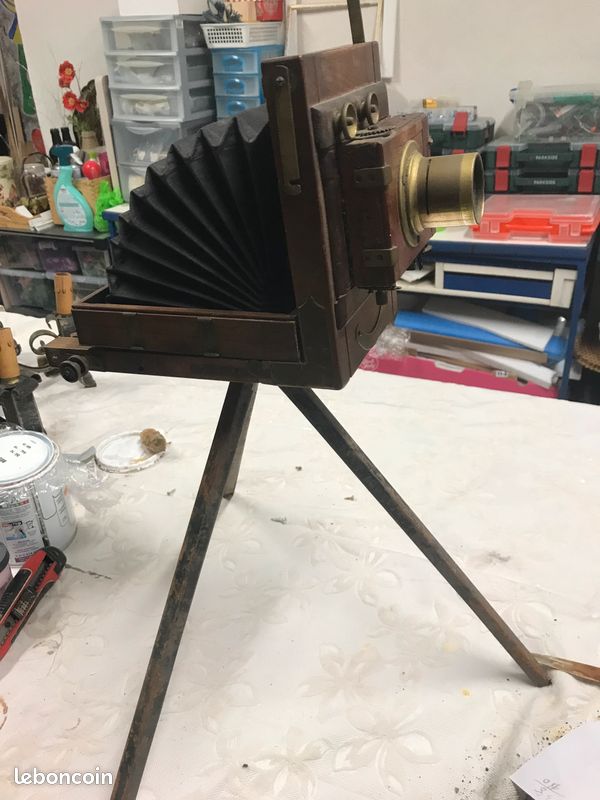 appareil photo berthiot S, 1:45, 75 mm 1950 avec étuit tres