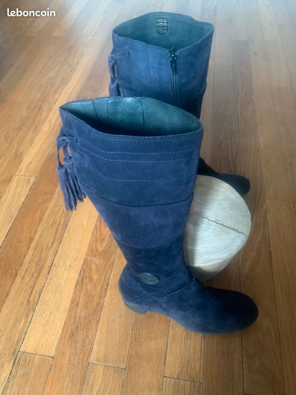 Botte Pataugas bleu marine Chaussures