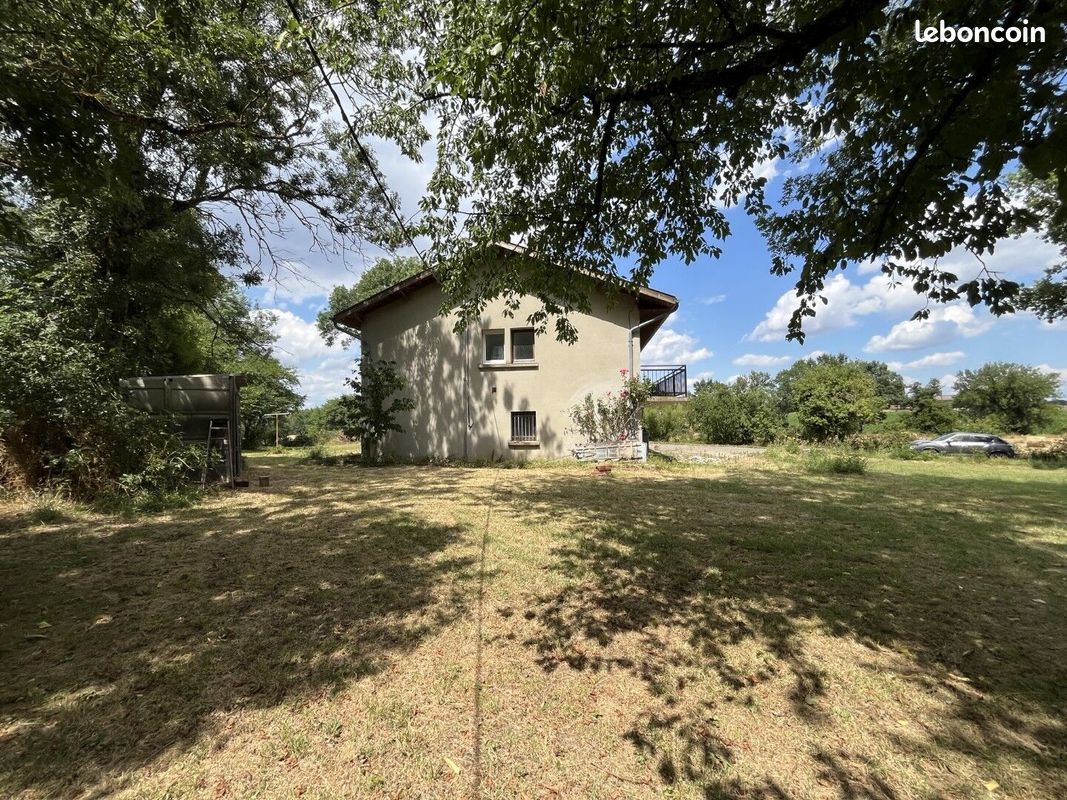 Maison 133 m² · à Savigneux · 133 m² · 1 350 €