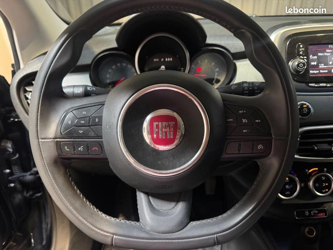 Fiat 500x CROSS 1.4 MULTIAIR T 140 4X2/ SUIVI COMPLET/ DISTRIBUTION A JOUR/ GARANTIE 6 MOIS (image 19)