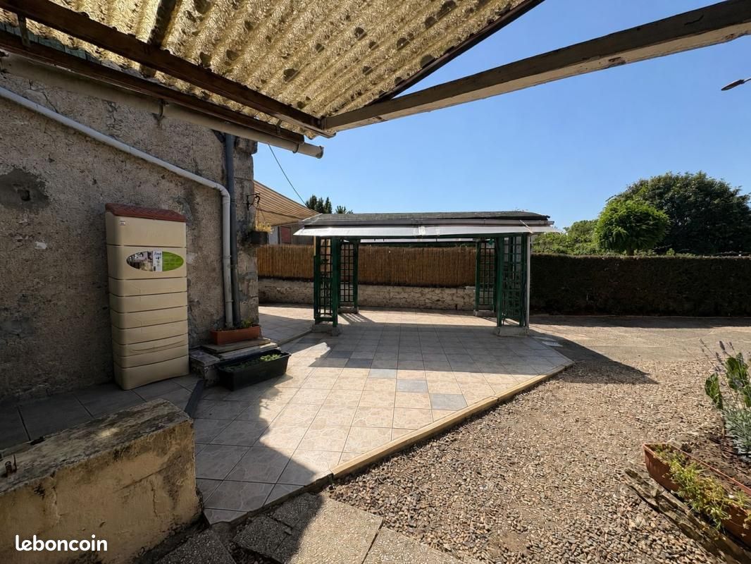 Maison 2 pièces 63 m² · à Saint-Germain · 63 m² · 76 000 €