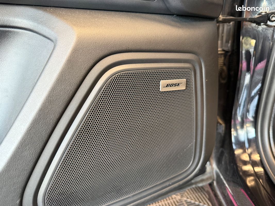 Porsche macan turbo 3.0 440ch pdk suivi porsche toit ouvrant cam 360 bose garantie 12mois fr malus payé (image 8)