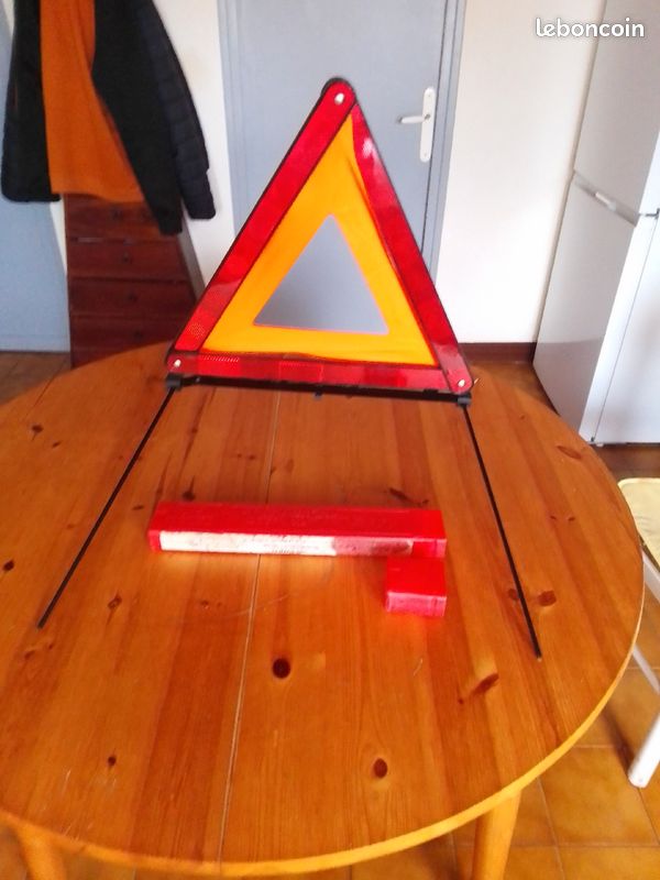 Triangle sécurité (image 1)