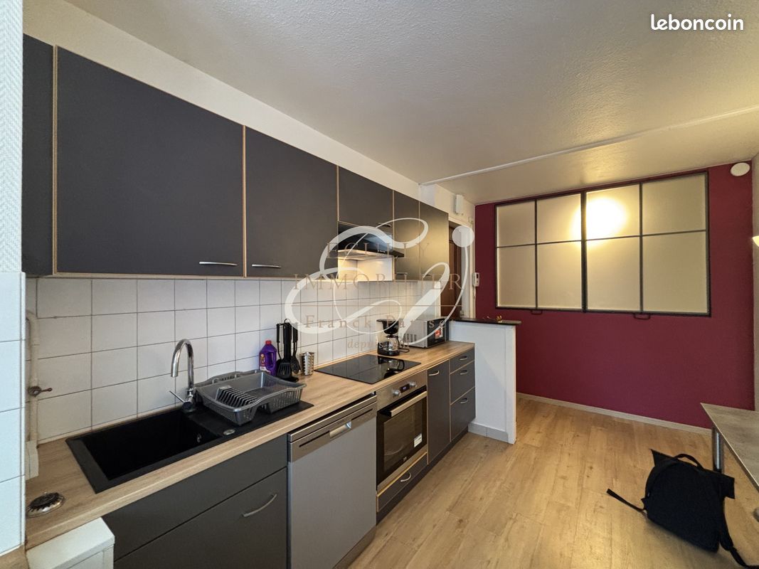 Appartement 1 pièce 49 m² · à Écully · 49 m² · 198 000 €