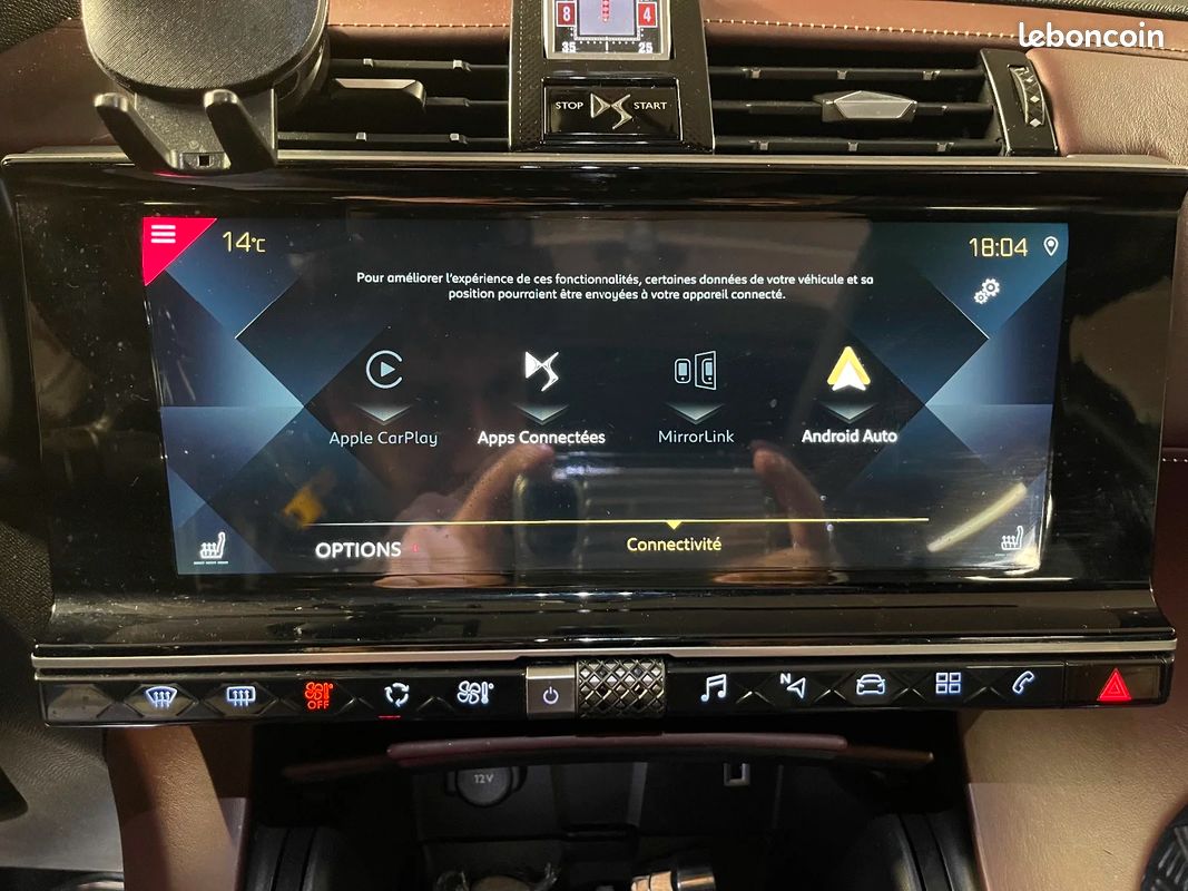 DS DS7 CROSSBACK BlueHDi 180 EAT8 Grand Chic / TOIT OUVRANT / CAMERA 360 / CAR PLAY / TRES BON ETAT 17380 (image 15)