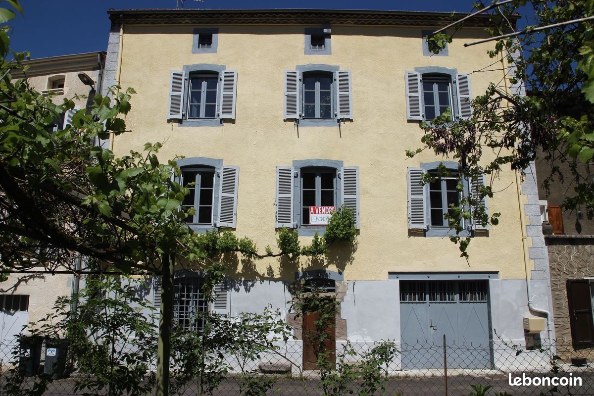 Maison 7 pièces 168 m² · à Auzon · 168 m² · 149 000 €