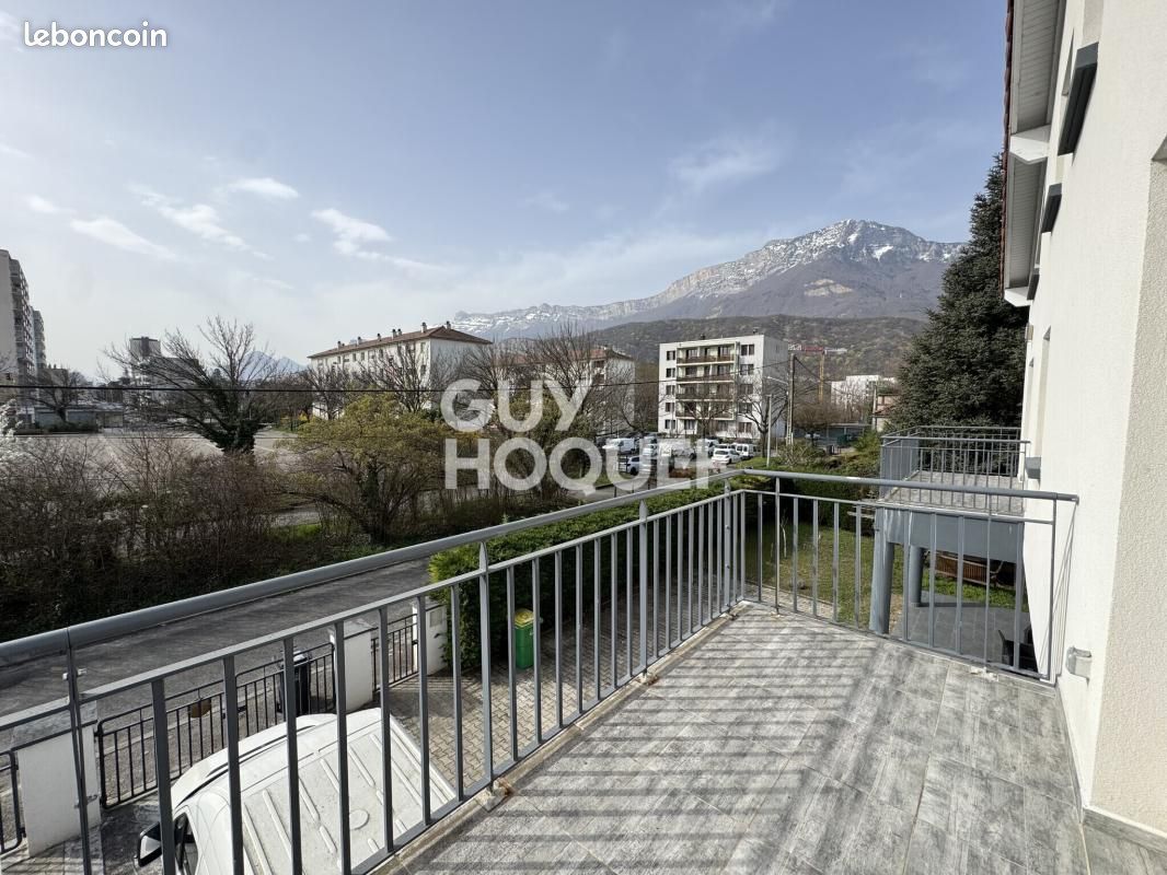 Appartement 4 pièces 84 m² · à Échirolles · 84 m² · 950 €