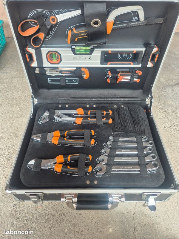 Caisse a outils (image 1)