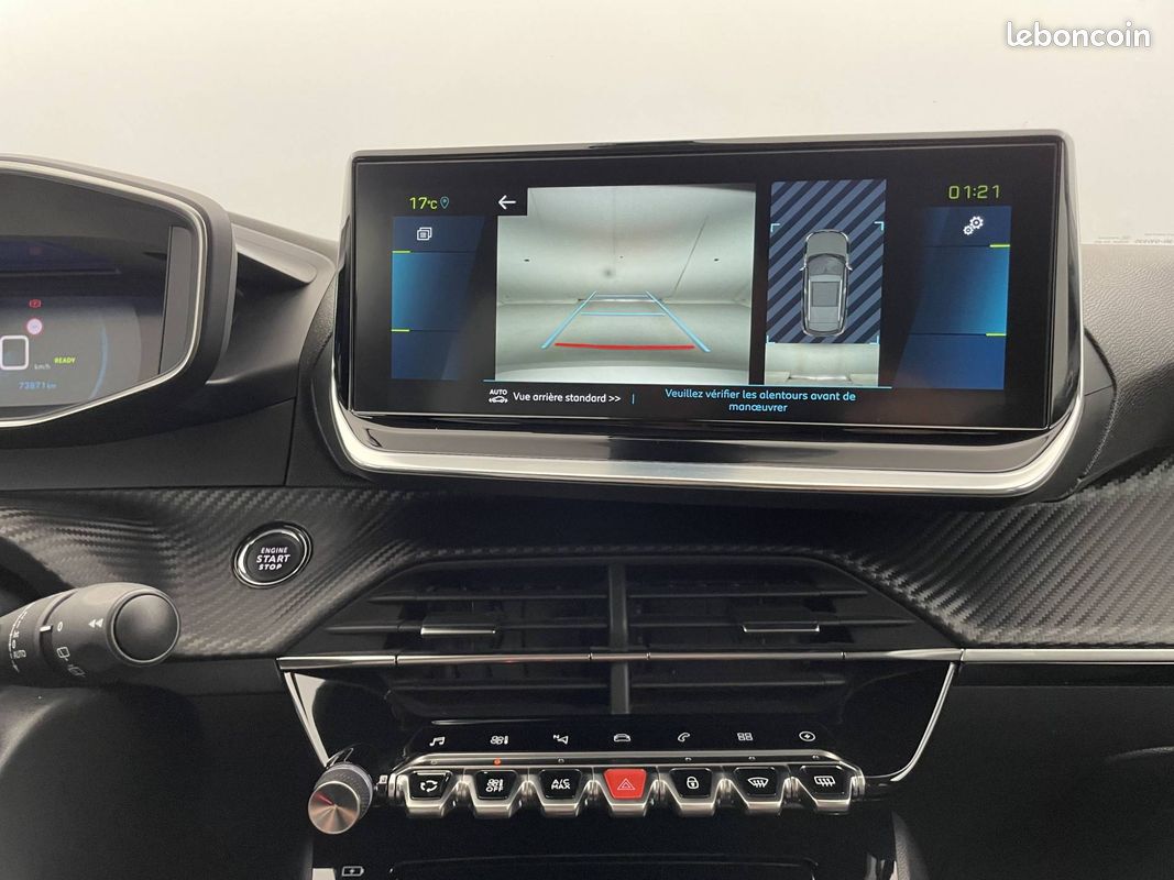 PEUGEOT 2008 PureTech 130 S&S BVM6 Allure Pack (image 11)