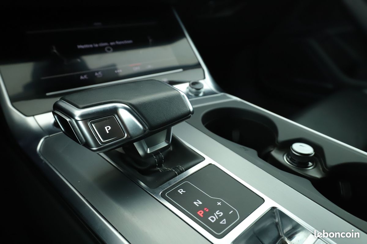 Audi A6 Avant 55 TFSIe Competition Quattro S Tronic 7 367 ch (image 22)