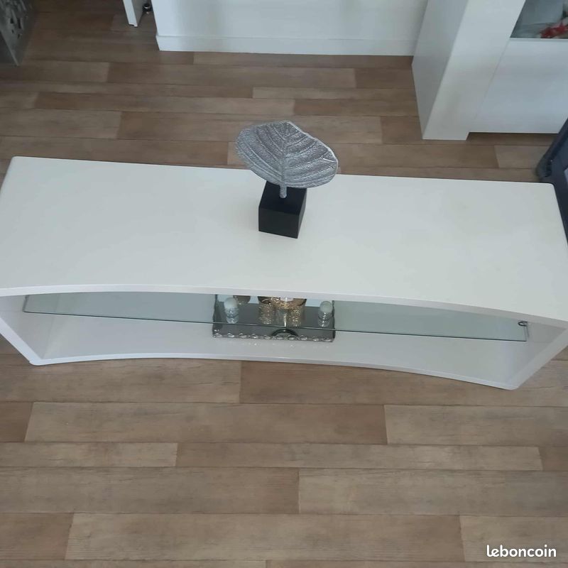 Meuble télévision (image 2)