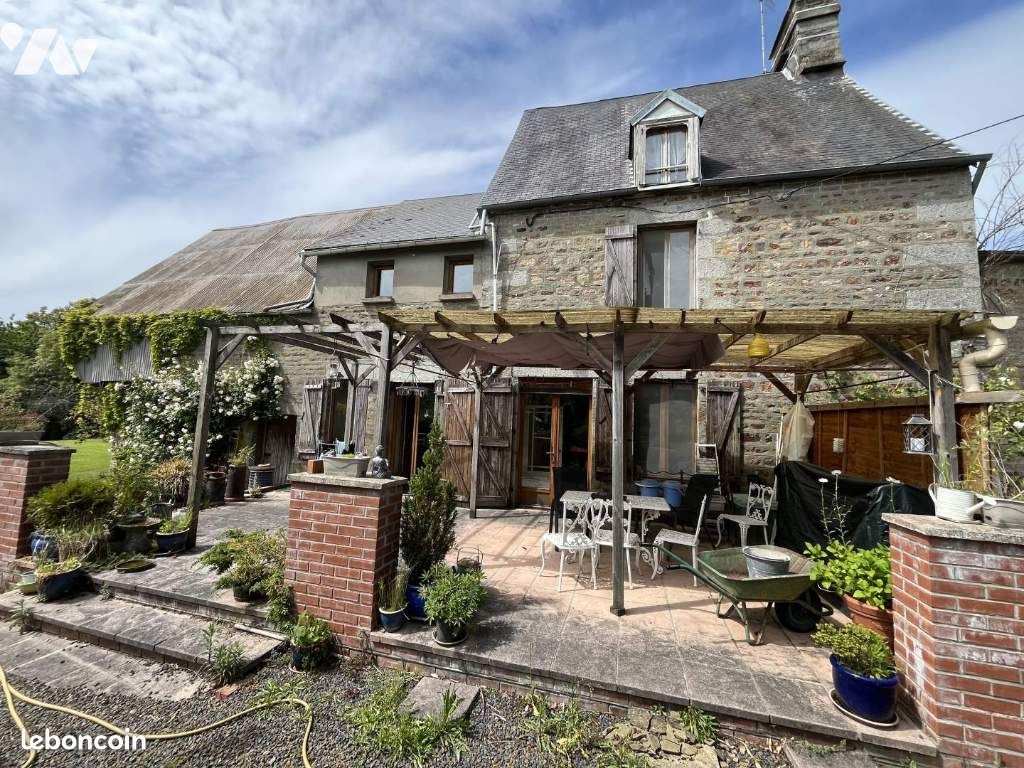 Maison 7 pièces 133 m² · à Fleury · 133 m² · 127 000 €