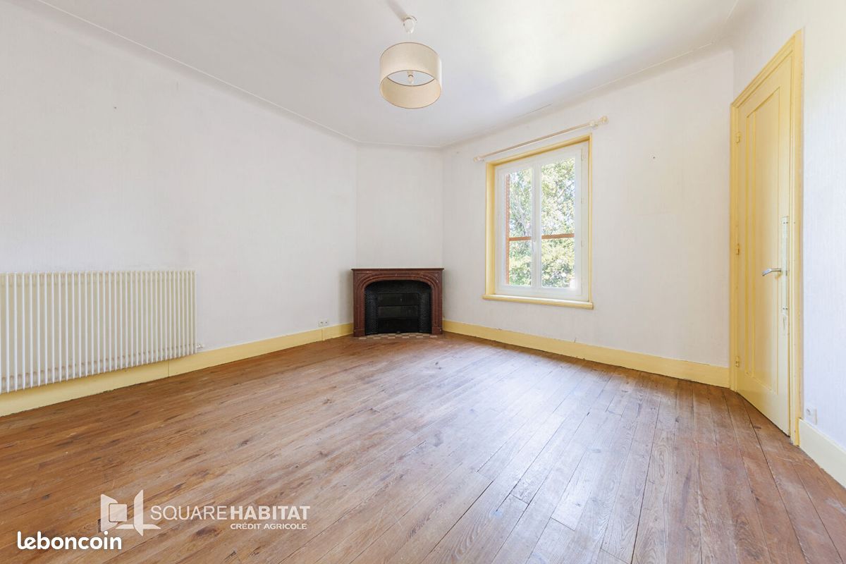 Maison 6 pièces 132 m² · à Billom · 132 m² · 150 000 €