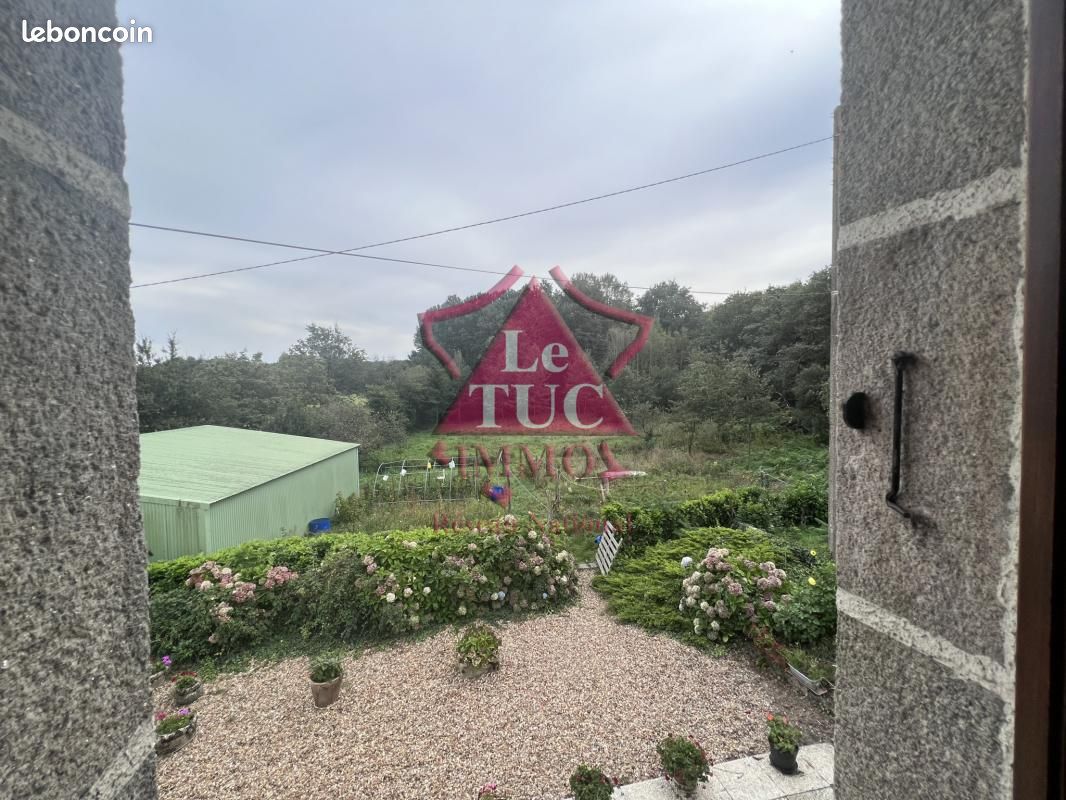 Longère 14 pièces 323 m² - Neuvy-Bouin 79130 (image principale 8)