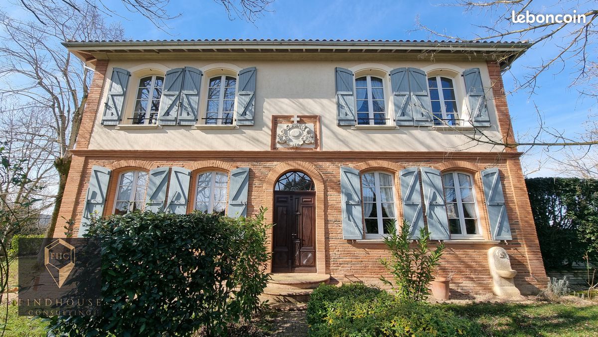 Maison 8 pièces 286 m² · à Samatan · 286 m² · 550 000 €