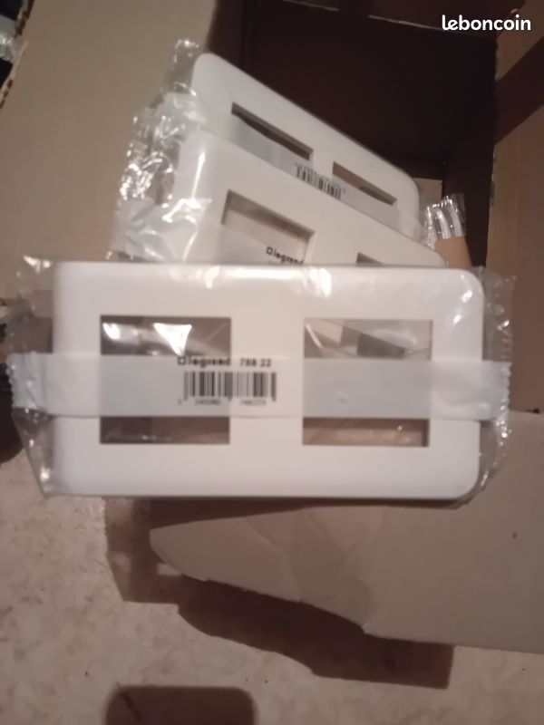 Plaques double legrand (image 2)