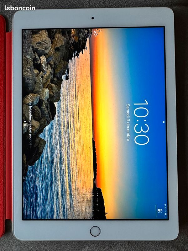 Vend IPad 2019 6e génération (image 3)