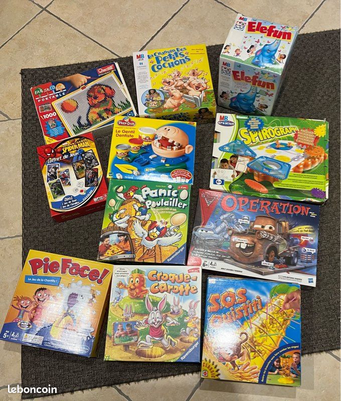 Lot de jeux (image 1)