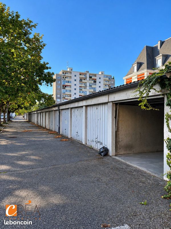 Parking 10 m² · à Mulhouse · 10 m² · 12 000 €