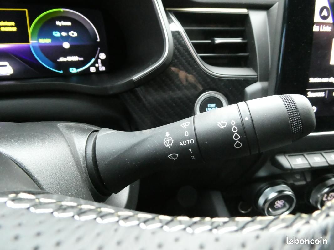 Renault Arkana ENGINEERED 1.6 E-TECH HYBRID 145 cv BVA6 (image 20)