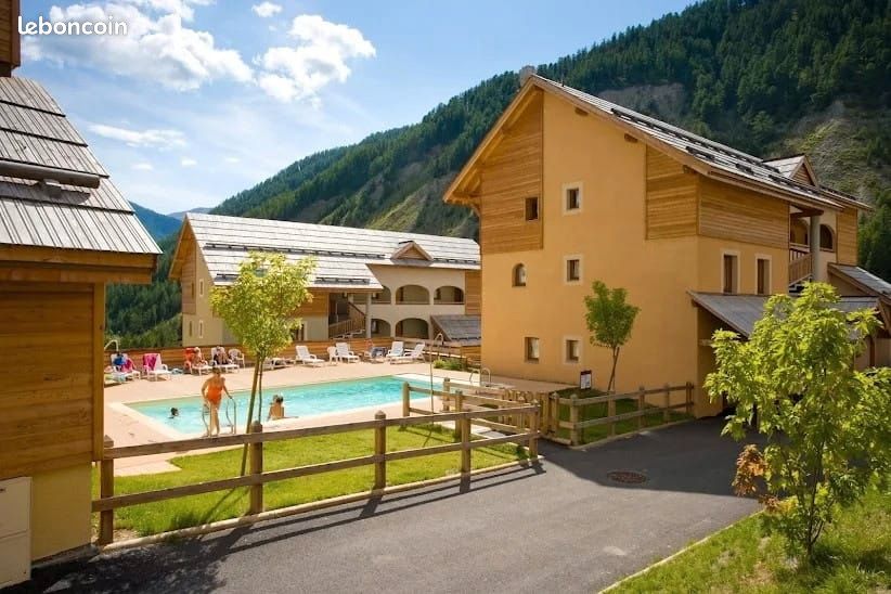 Appartement 2 pièces 27 m² · à Arvieux · 27 m² · 85 000 €