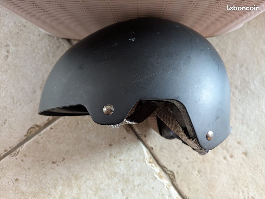 Casque enfant vélo/skate (image 1)