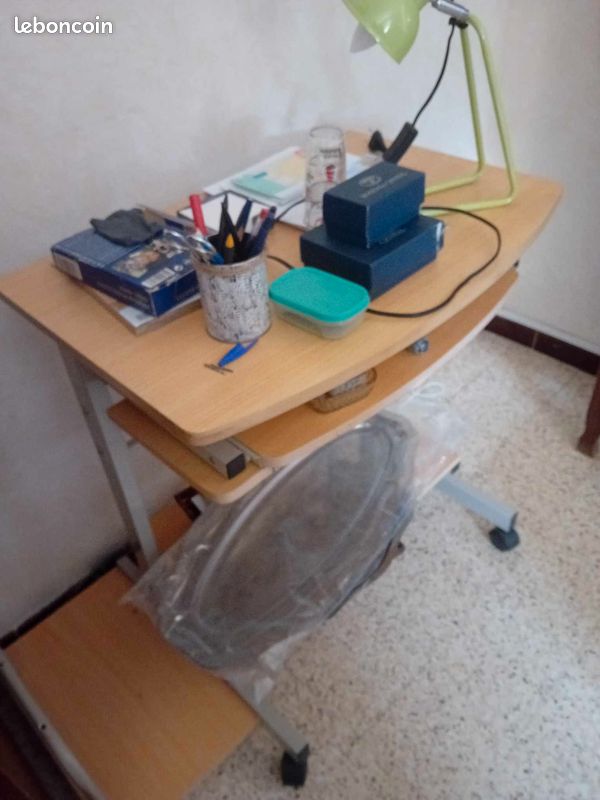Meuble ordinateur (image 1)