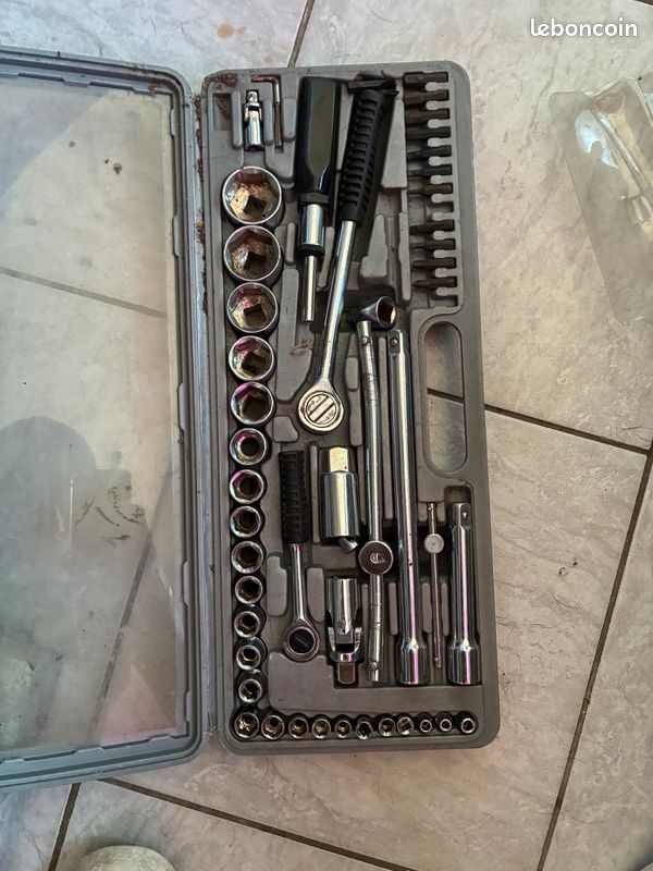 Malette outils 52 pièces (image 3)