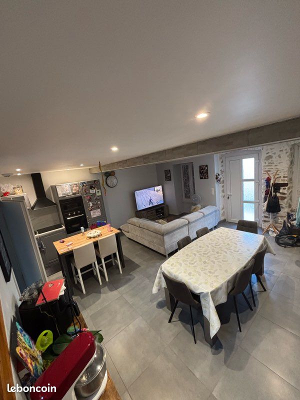 Maison 5 pièces 95 m² · à Nonette-Orsonnette · 95 m² · 150 000 €