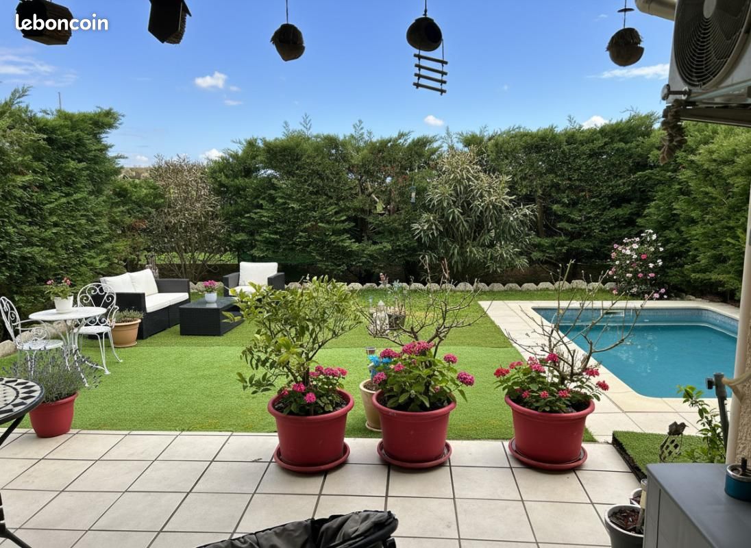 Maison 5 pièces 91 m² · à Mions · 91 m² · 330 000 €