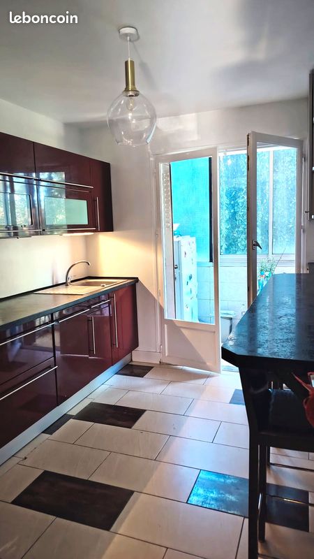Appartement 4 pièces 67 m² · à Annecy · 66,7 m² · 295 000 €
