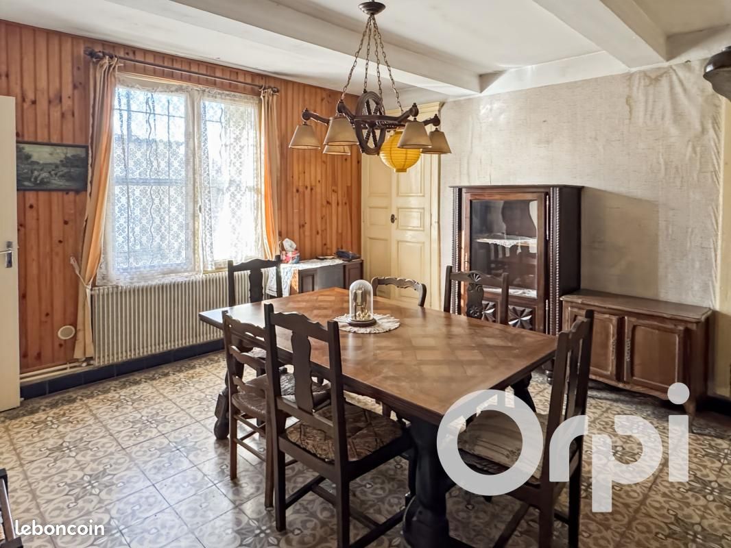 Maison 7 pièces 166 m² · à Tarascon · 166 m² · 181 125 €