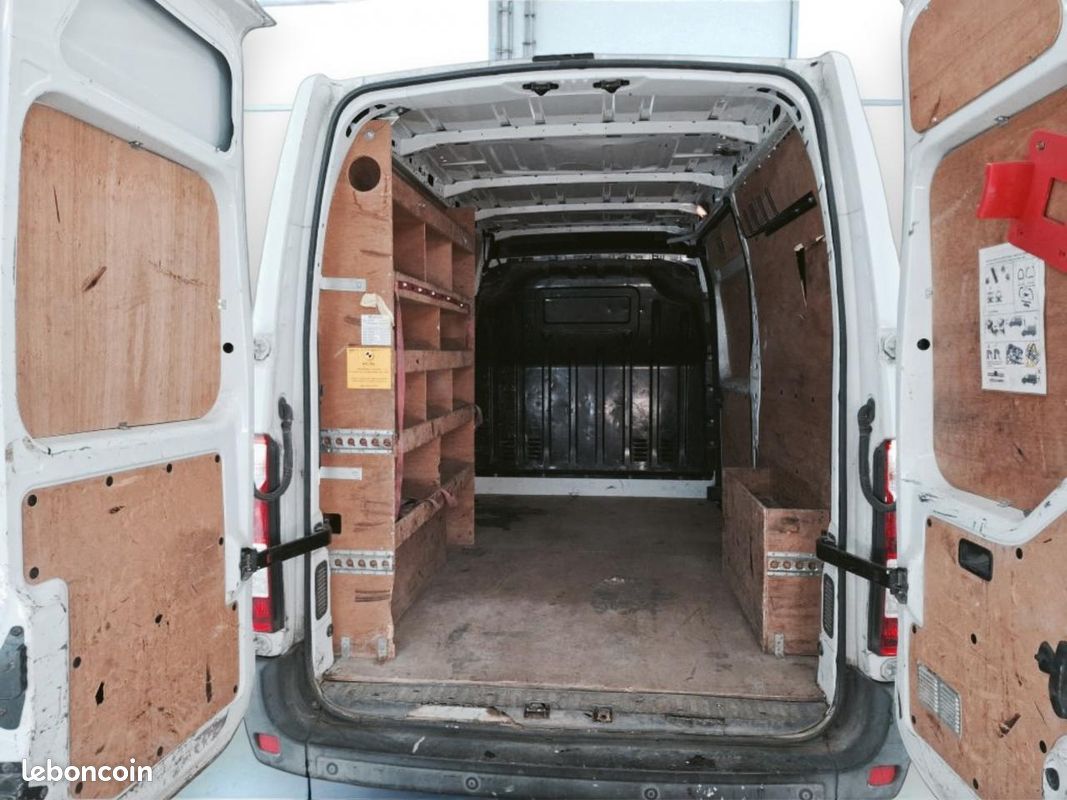Renault master fgn trac f3500 l2h2 energy dci 135 grand confort (image 9)