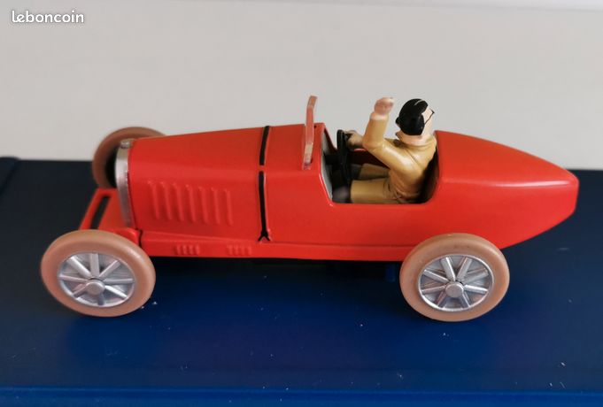 jeep tintin . esc 1/43. hergé moulinsart 2004. - Compra venta en