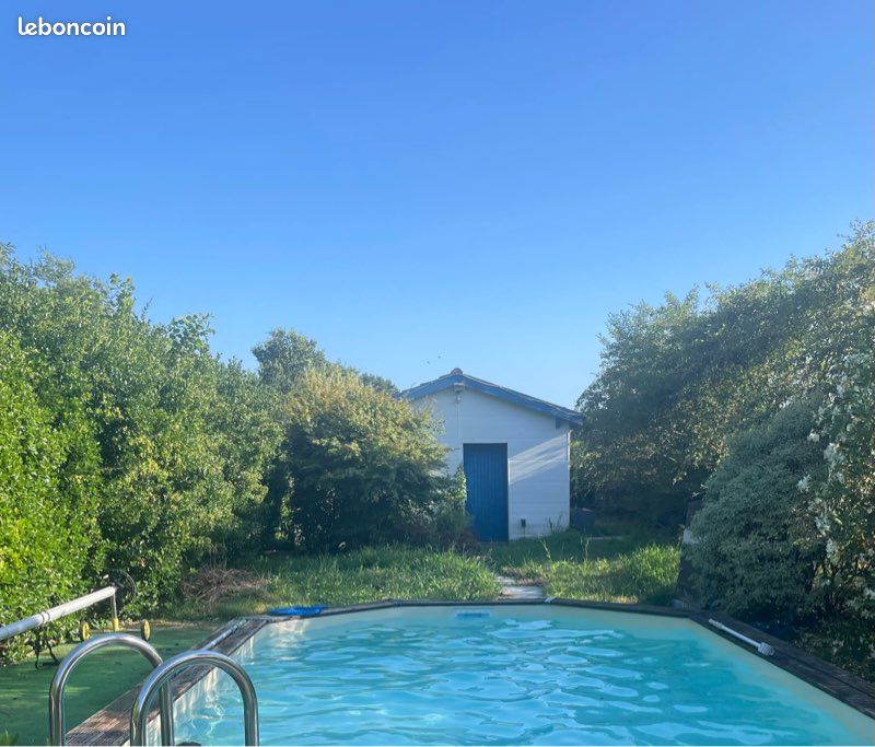 Maison 7 pièces 130 m² · à Saint-Étienne-d'Orthe · 130 m² · 290 000 €