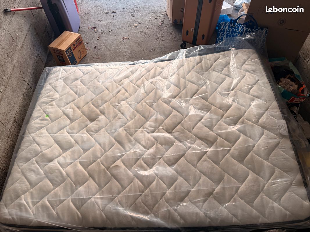 Lit + matelas (image 4)